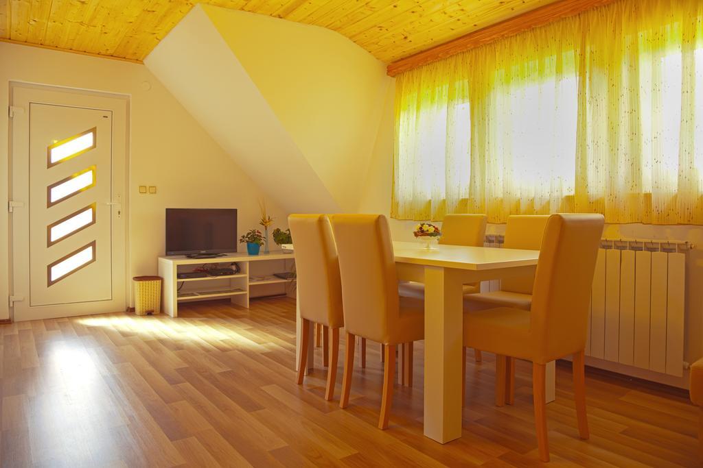 Apartment Ivan Smoljanac Rom bilde