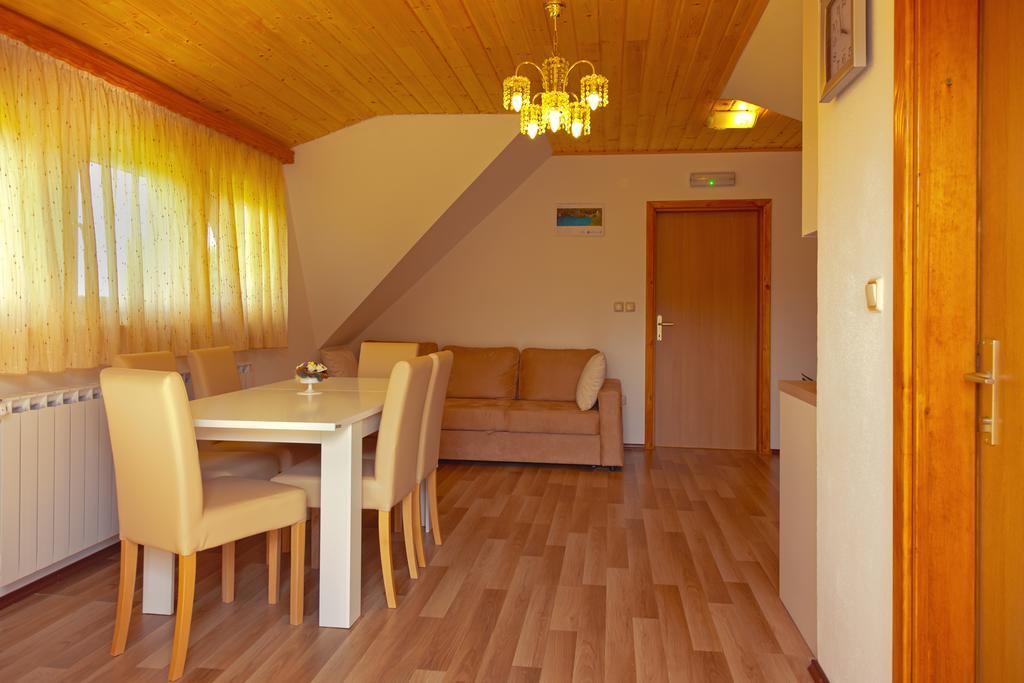 Apartment Ivan Smoljanac Rom bilde